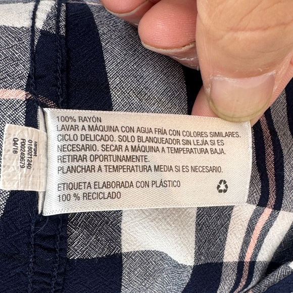 Merona Navy and White Plaid Button-Up Shirt - Picture 6 of 6